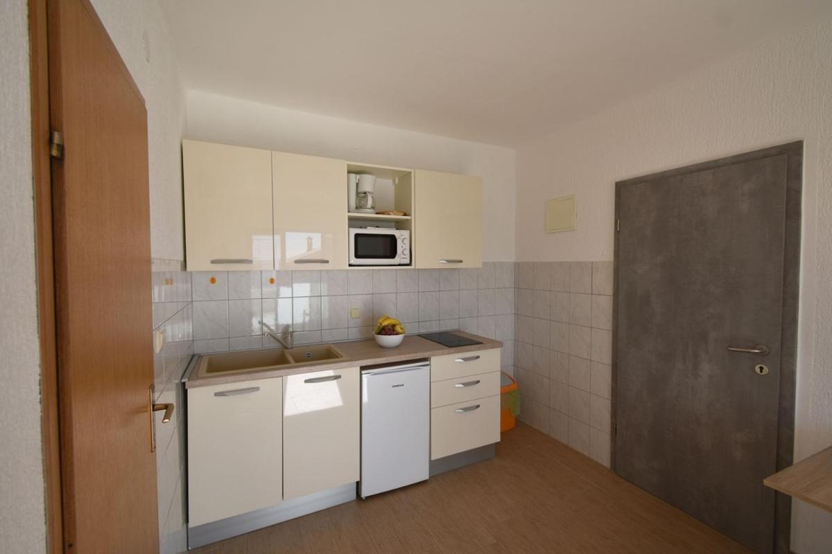 Denjak Apartments Kornić エクステリア 写真