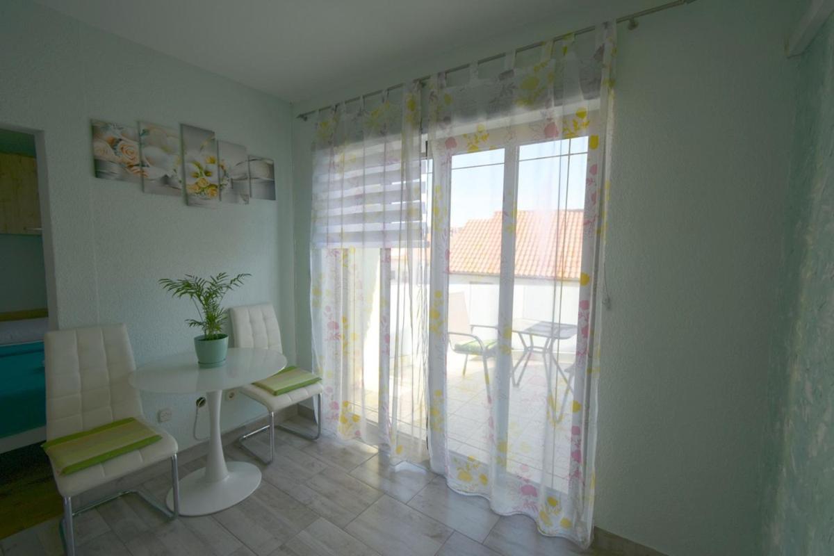 Denjak Apartments Kornić エクステリア 写真