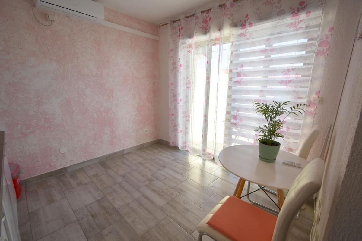 Denjak Apartments Kornić エクステリア 写真